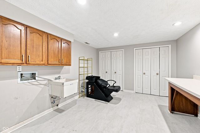 7555 Chablis Circle, Indianapolis, IN 46278