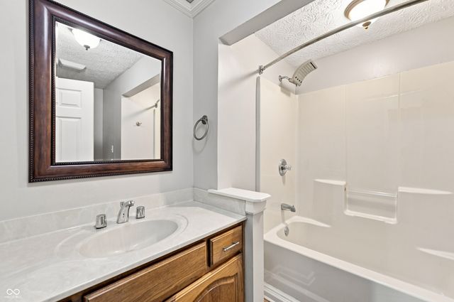 7555 Chablis Circle, Indianapolis, IN 46278