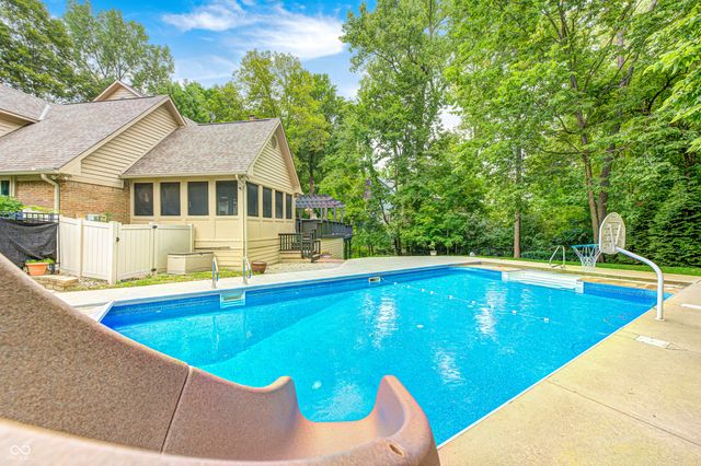 7555 Chablis Circle, Indianapolis, IN 46278