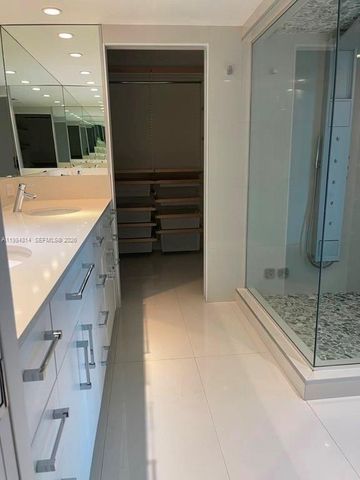 11113 Biscayne Blvd 1152, Miami, FL 33181