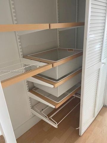 11113 Biscayne Blvd 1152, Miami, FL 33181