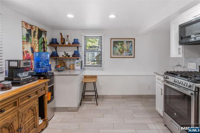 47 Van Pelt Place, Little Falls, NJ 07424