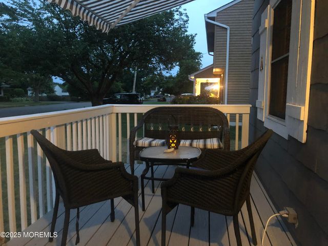 30 Borden Street, Monmouth Beach, NJ 07750