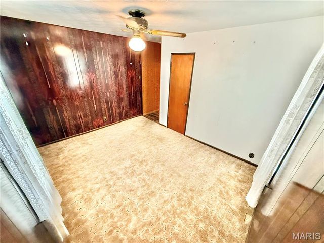 815 Stewart Street, De Soto, MO 63020