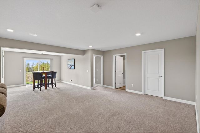 19585 115th Avenue N, Maple Grove, MN 55311