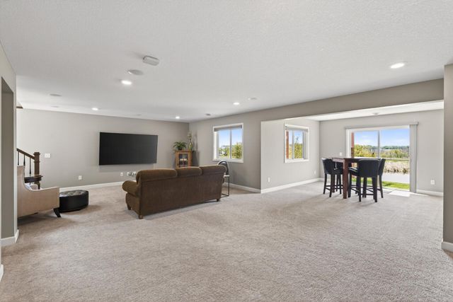 19585 115th Avenue N, Maple Grove, MN 55311