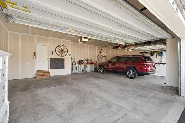 19585 115th Avenue N, Maple Grove, MN 55311