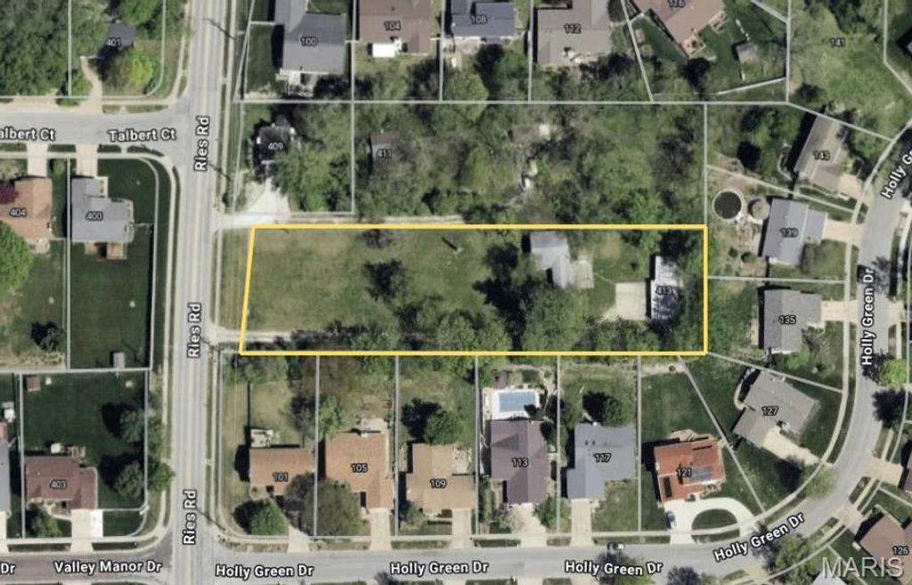 413 Reis Road, Ballwin, MO 63021