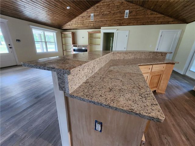 348 ESTATE Drive, Pineville, LA 71360