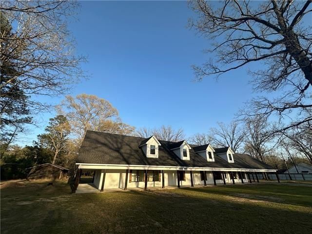348 ESTATE Drive, Pineville, LA 71360