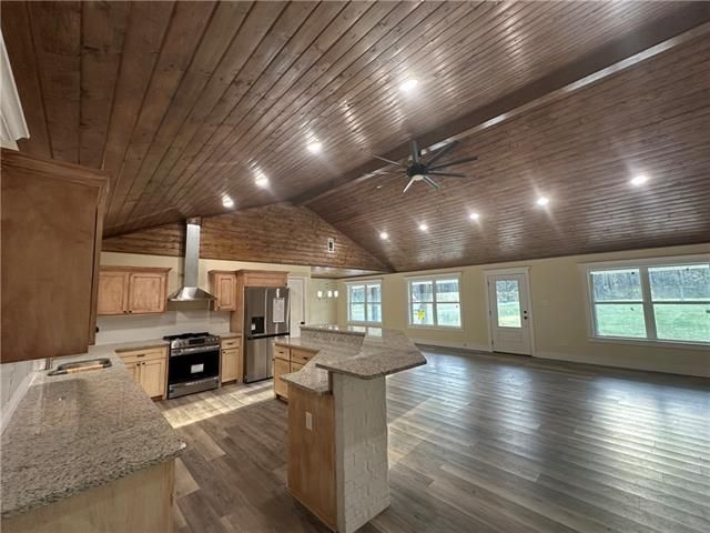 348 ESTATE Drive, Pineville, LA 71360