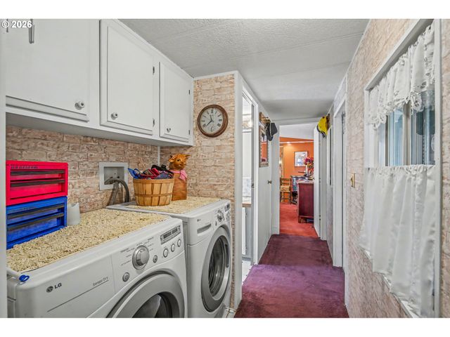 1199 N TERRY St 248, Eugene, OR 97402