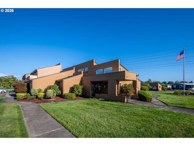 1199 N TERRY St 248, Eugene, OR 97402