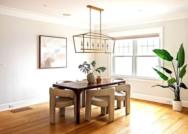 2 Abby Rd, Winchester, MA 01890