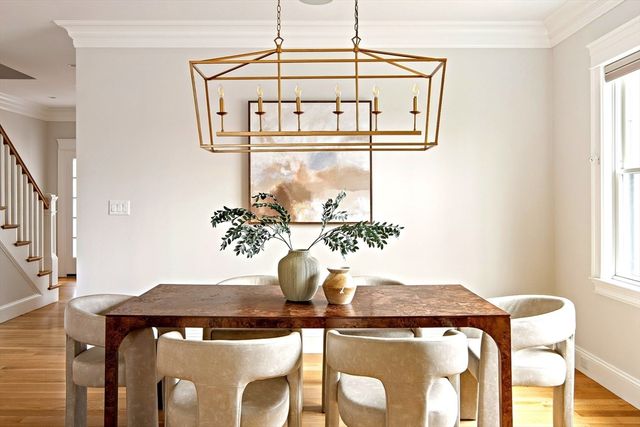 2 Abby Rd, Winchester, MA 01890