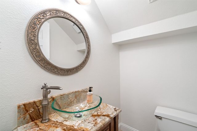 702 Athens Court, Allen, TX 75013