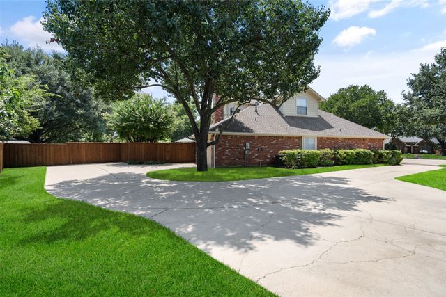 702 Athens Court, Allen, TX 75013