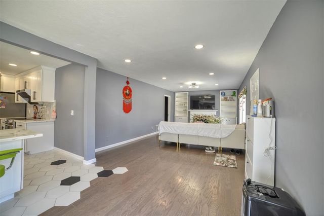 4301 N Indiana Avenue, Oklahoma City, OK 73118