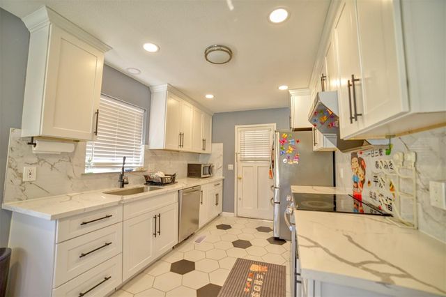 4301 N Indiana Avenue, Oklahoma City, OK 73118