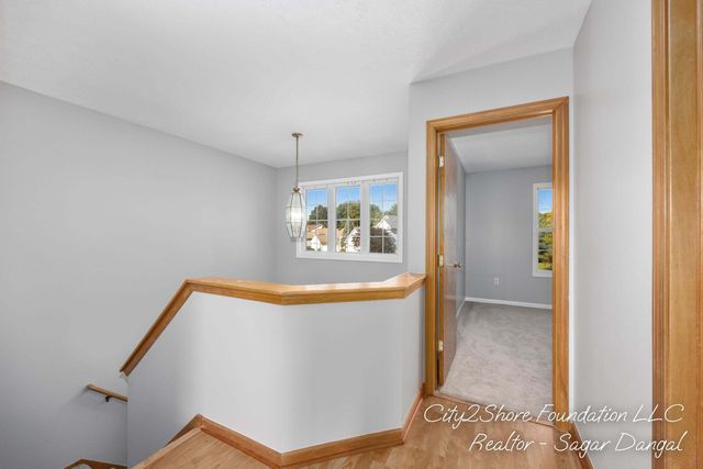 4600 Country Hill Drive Se, City Of Kentwood, MI 49512