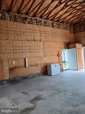 5160 MILLER HILL RD, La Plata, MD 20646