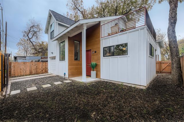 904 E 2nd ST B, Austin, TX 78702