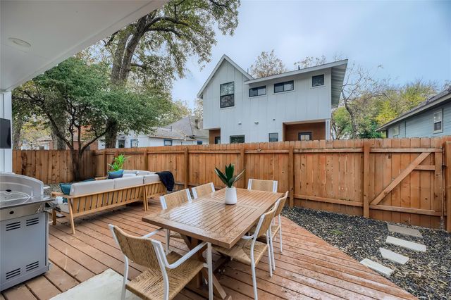 904 E 2nd ST B, Austin, TX 78702