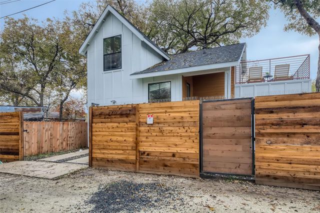 904 E 2nd ST B, Austin, TX 78702