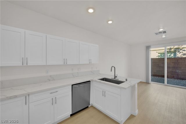 8668 Diamond Sand Avenue, Las Vegas, NV 89178