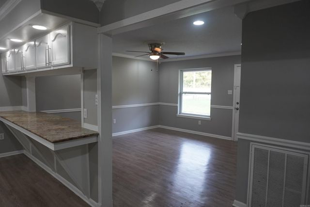 200 Newman Dr., Helena, AR 72342