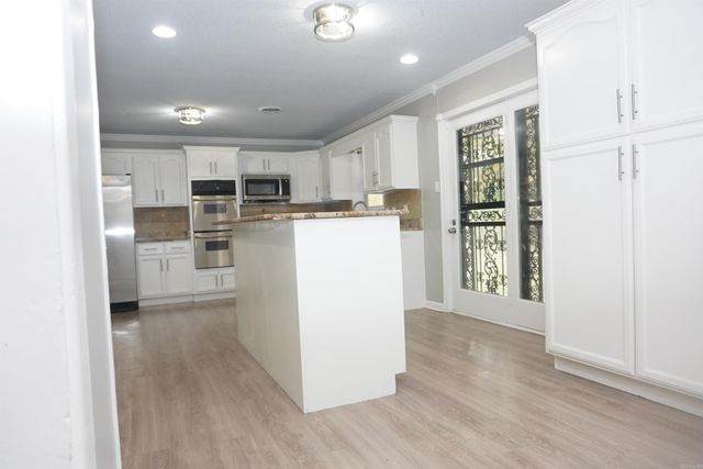 200 Newman Dr., Helena, AR 72342