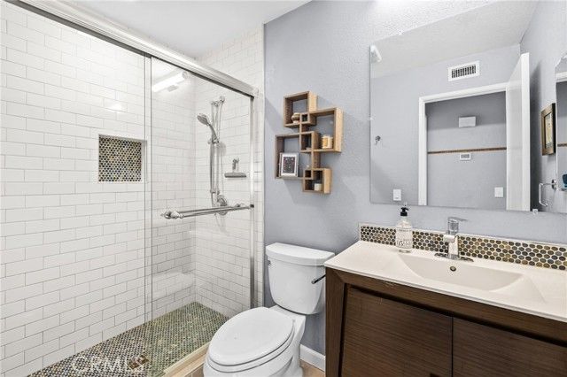 8 Summerwood, Aliso Viejo, CA 92656