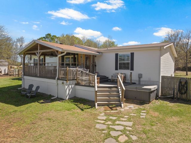 535 NE County Road 2060, Mount Vernon, TX 75457