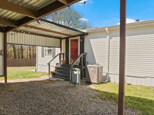 535 NE County Road 2060, Mount Vernon, TX 75457