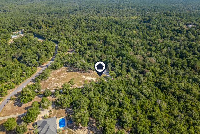 5719 JV Woolley Drive, Crestview, FL 32539