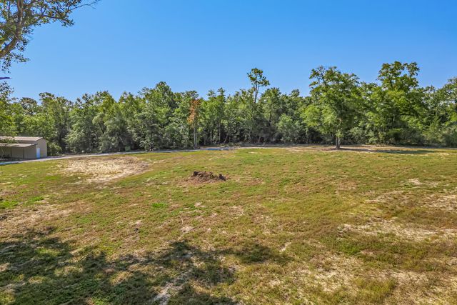 5719 JV Woolley Drive, Crestview, FL 32539