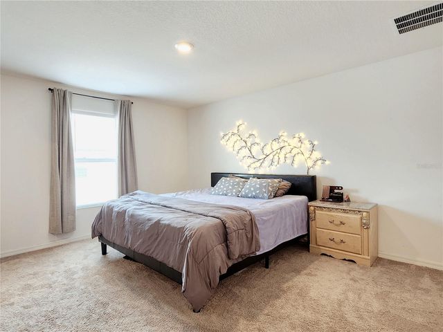 1679 WYNFORD CIRCLE, Tavares, FL 32778