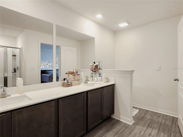 1679 WYNFORD CIRCLE, Tavares, FL 32778