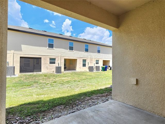 1679 WYNFORD CIRCLE, Tavares, FL 32778