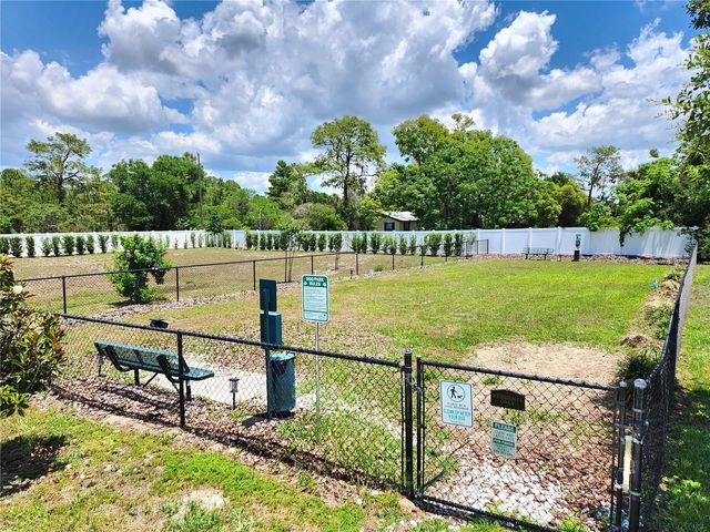 1679 WYNFORD CIRCLE, Tavares, FL 32778