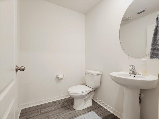1679 WYNFORD CIRCLE, Tavares, FL 32778