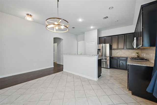 3208 Knoll Pines Road, Denton, TX 76208