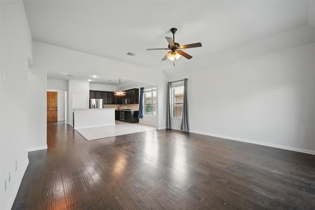 3208 Knoll Pines Road, Denton, TX 76208