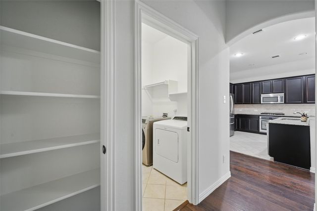 3208 Knoll Pines Road, Denton, TX 76208