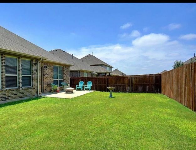 3208 Knoll Pines Road, Denton, TX 76208