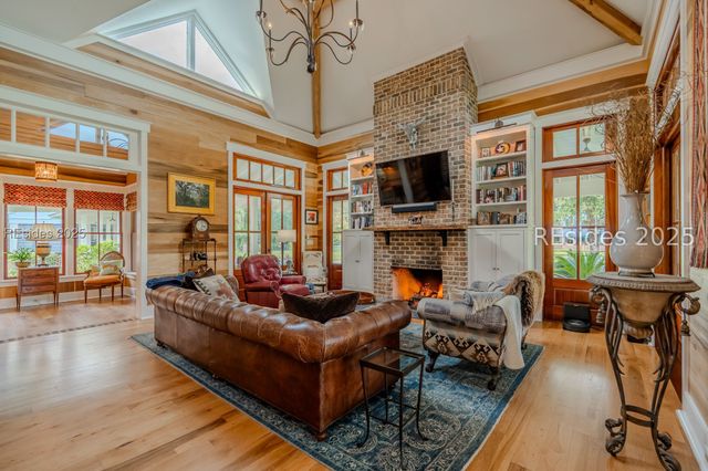 165 Golda Dr, Ridgeland, SC 29936