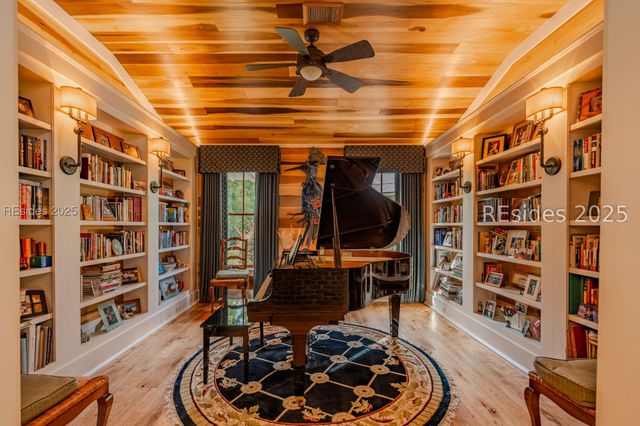 165 Golda Dr, Ridgeland, SC 29936