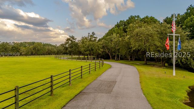 165 Golda Dr, Ridgeland, SC 29936