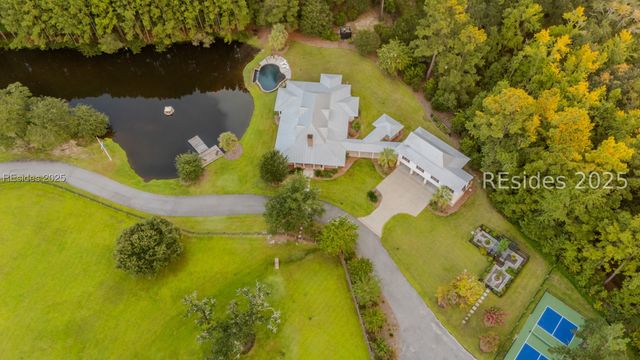 165 Golda Dr, Ridgeland, SC 29936