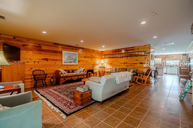 165 Golda Dr, Ridgeland, SC 29936